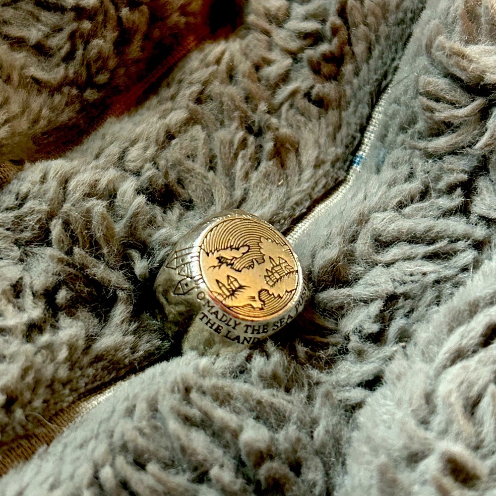 Digby and Iona Whitman Signet Ring - Picture 6 of 7